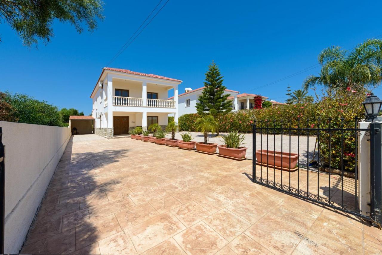 Villa Sam Ayia Napa Exterior photo